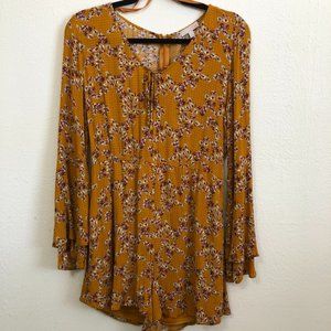 Gianni Bini fall romper | zip up | bell sleeve | size L